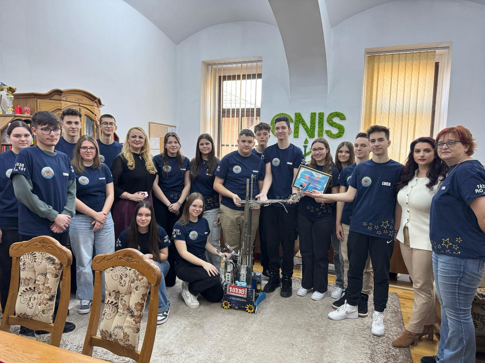 StarTech, echipa de robotică a Colegiului Național „Ioan Slavici”, calificată etapa națională a FIRST Tech Challenge România!