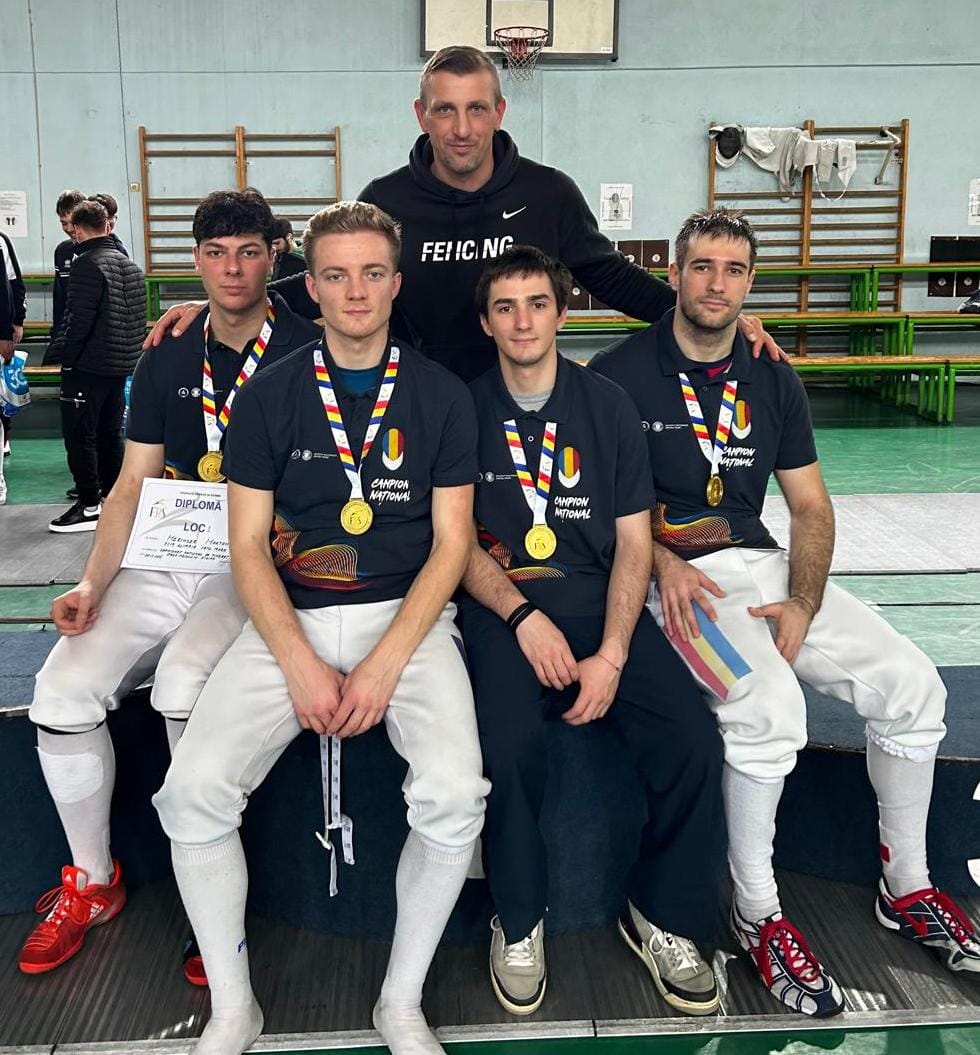 Echipa de spadă de la CSM Olimpia Satu Mare, aur la Naționalele de tineret