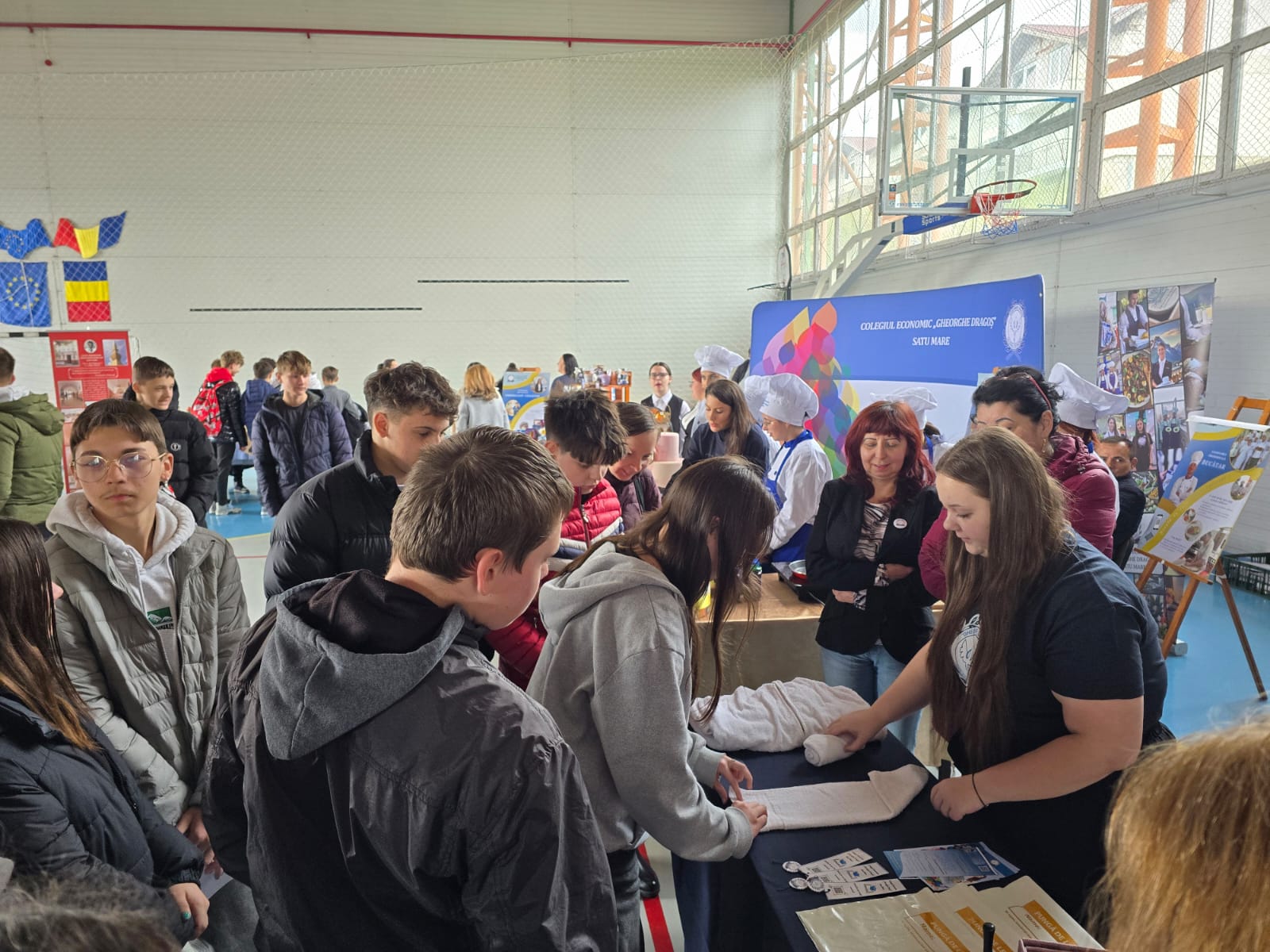 Caravana „Fii meseriaș!” 2025 – Oportunități reale pentru viitorul profesional al elevilor din județul Satu Mare
