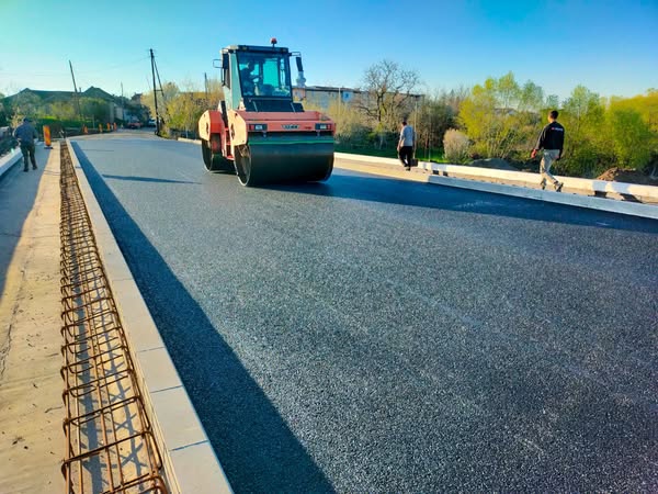 FOTO. Modernizarea podului peste râul Crasna prinde contur: lucrările avansează între Supur și Bogdand