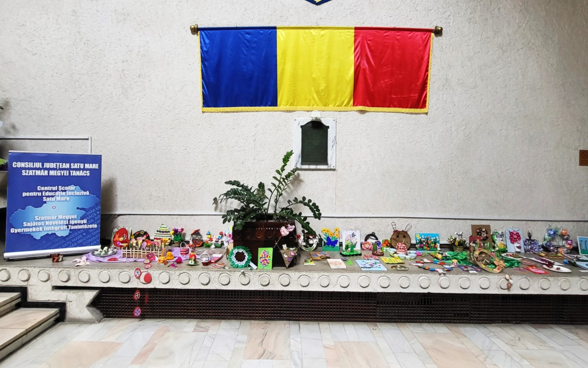 FOTO. Primăvara prin ochi de copil – o explozie de culoare și emoție la Consiliul Județean Satu Mare