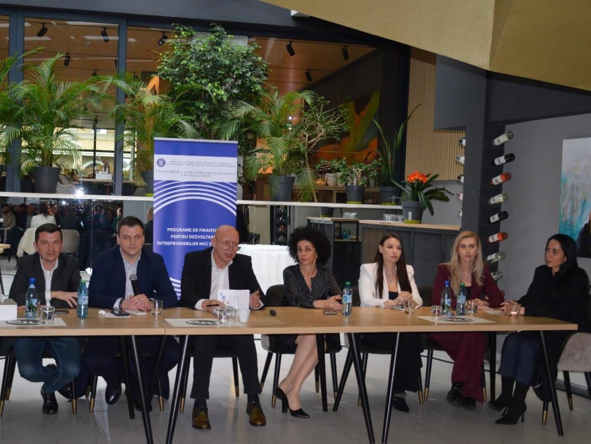 FOTO. TSD Satu Mare a organizat două evenimente dedicate prezentării oportunităților oferite de Programul Național Start-Up Nation 2025