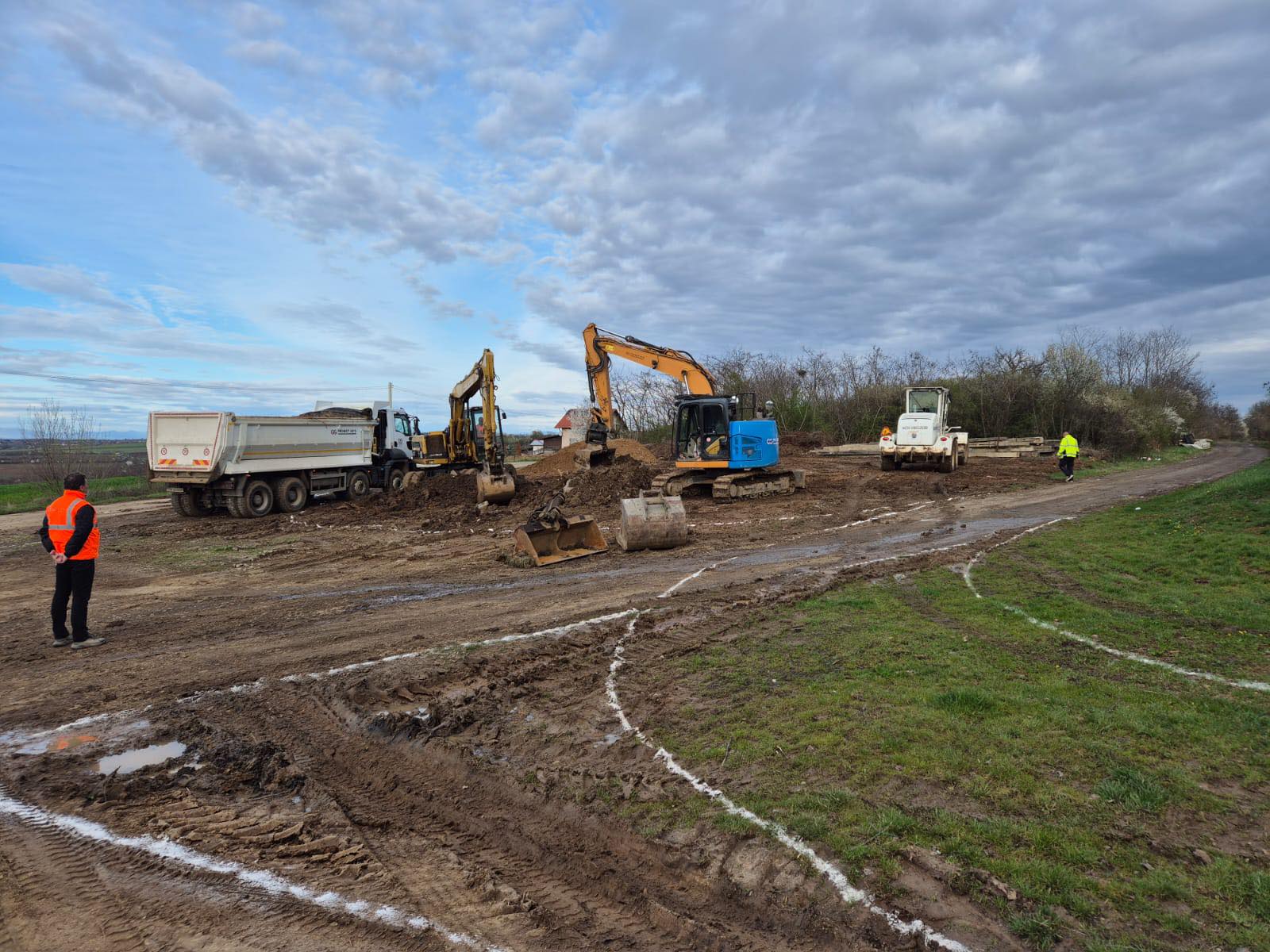 Au început lucrările pentru construirea pistei de biciclete prin Ardud spre Ardud Vii