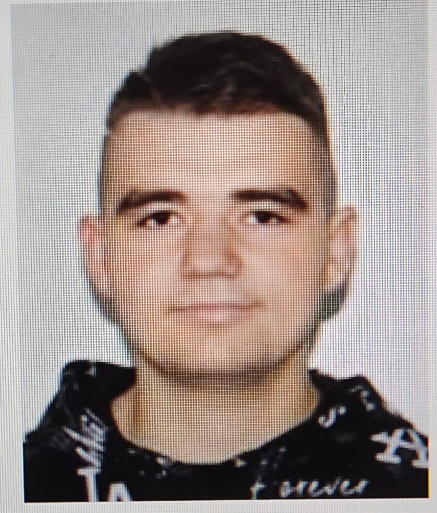 Dispărut de acasă, căutat de polițiști
