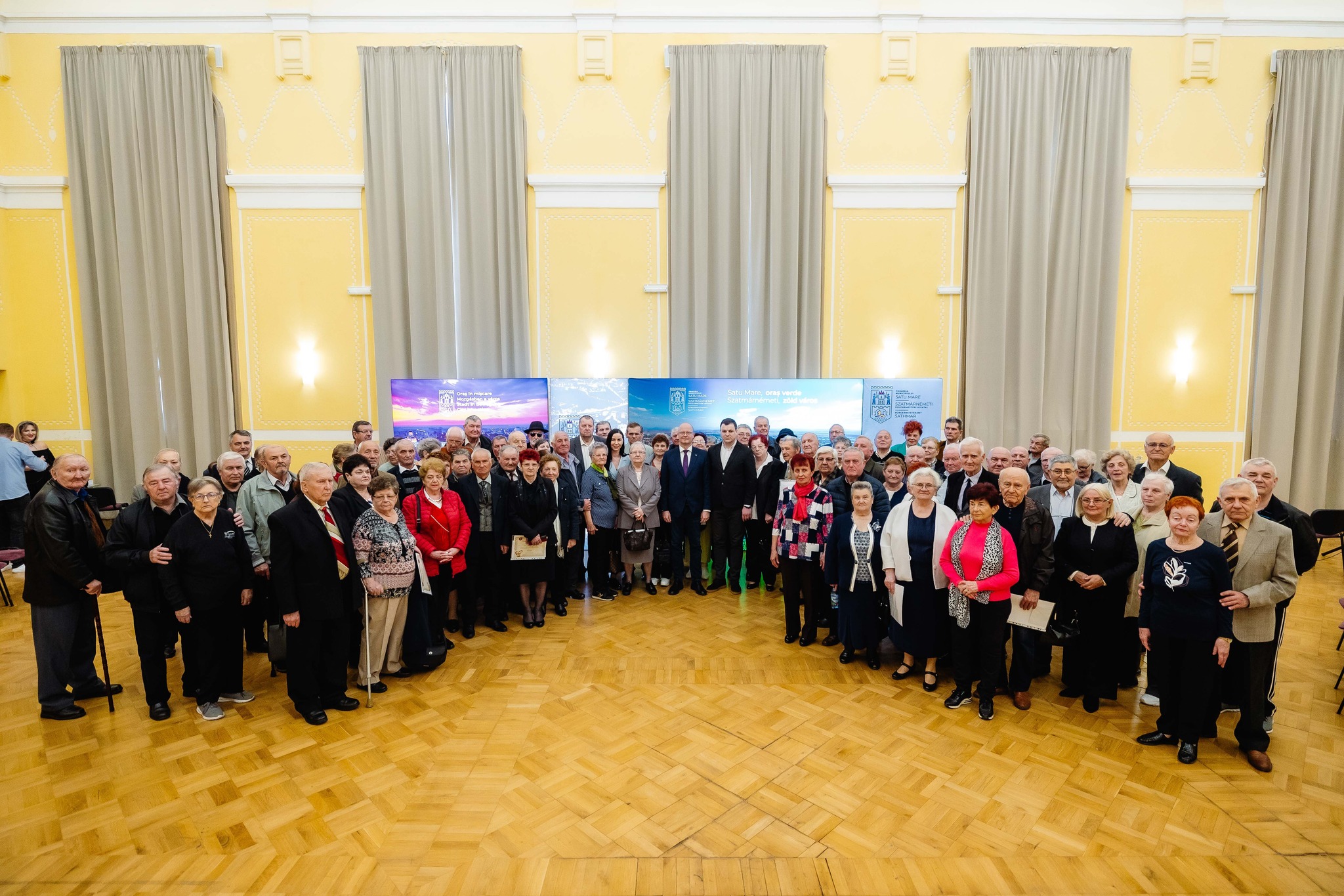 FOTO. Continuă tradiția premierii celor mai longevive cupluri din Satu Mare