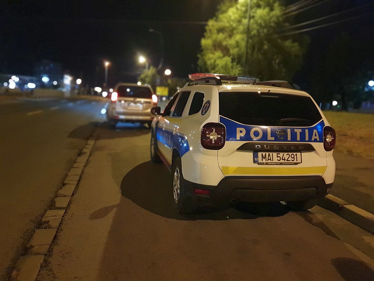 Furt nocturn și aventură de 50 km: Un tânăr fără permis a sustras și abandonat un autoturism în Satu Mare