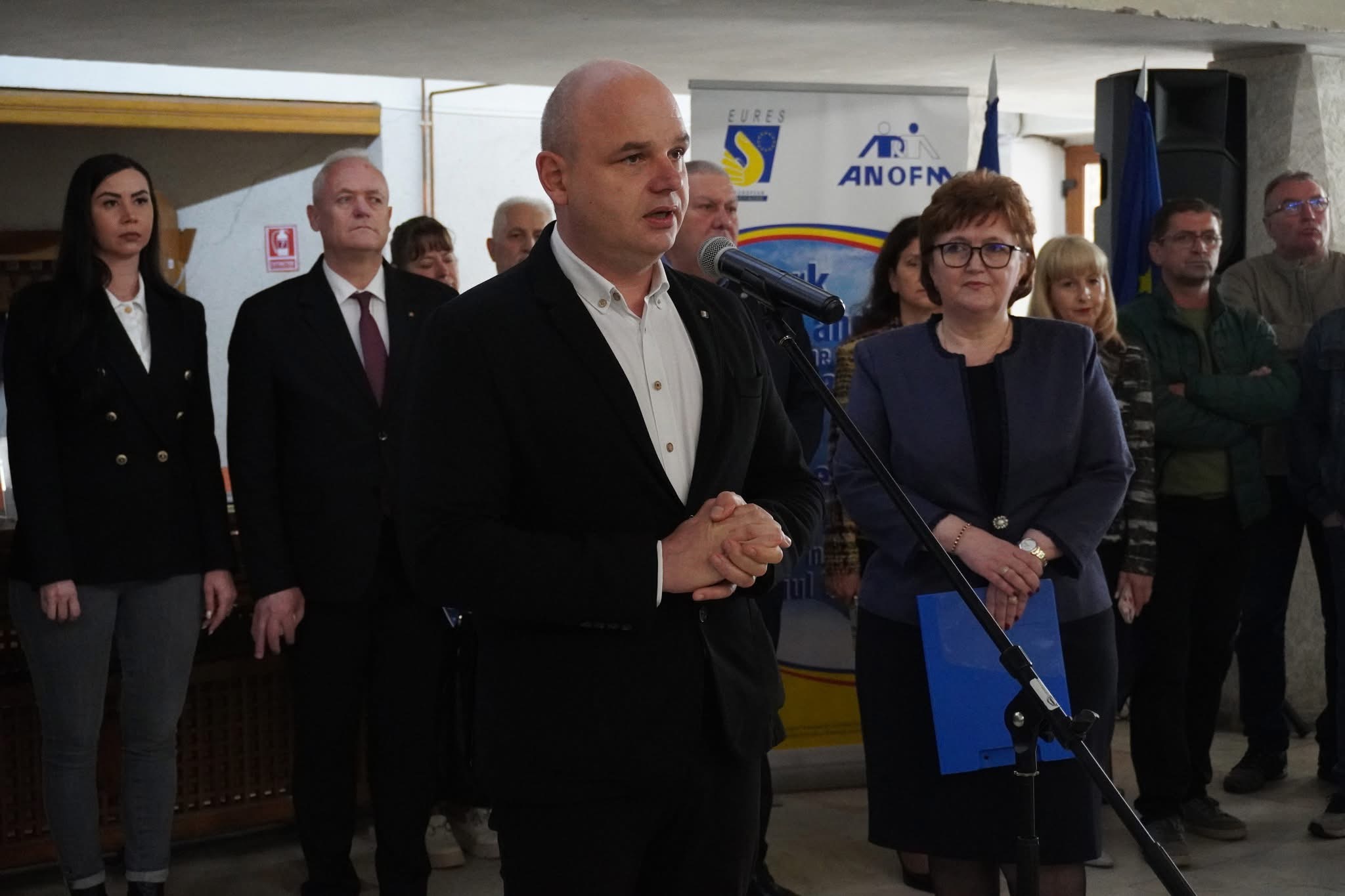 FOTO. Prefectul Altfatter Tamás a fost prezent la Bursă locurilor de muncă 2025