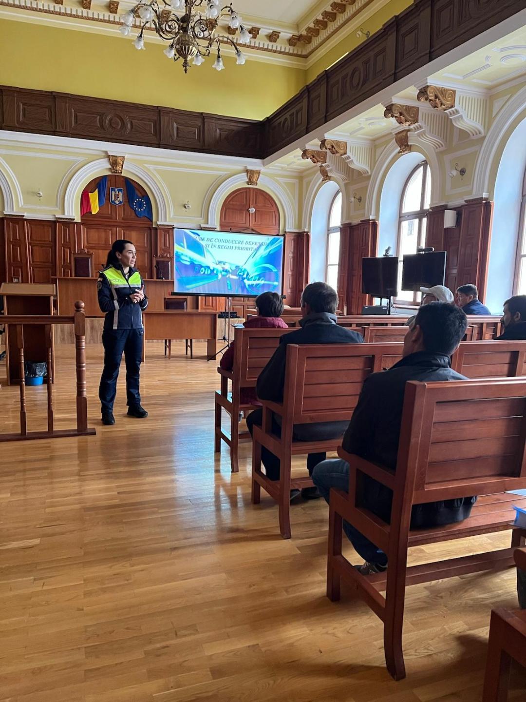 ,,ÎN SIGURANȚĂ LA VOLAN, STOP ACCIDENTELOR RUTIERE!”