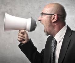 Like-ul nu e diplomă!