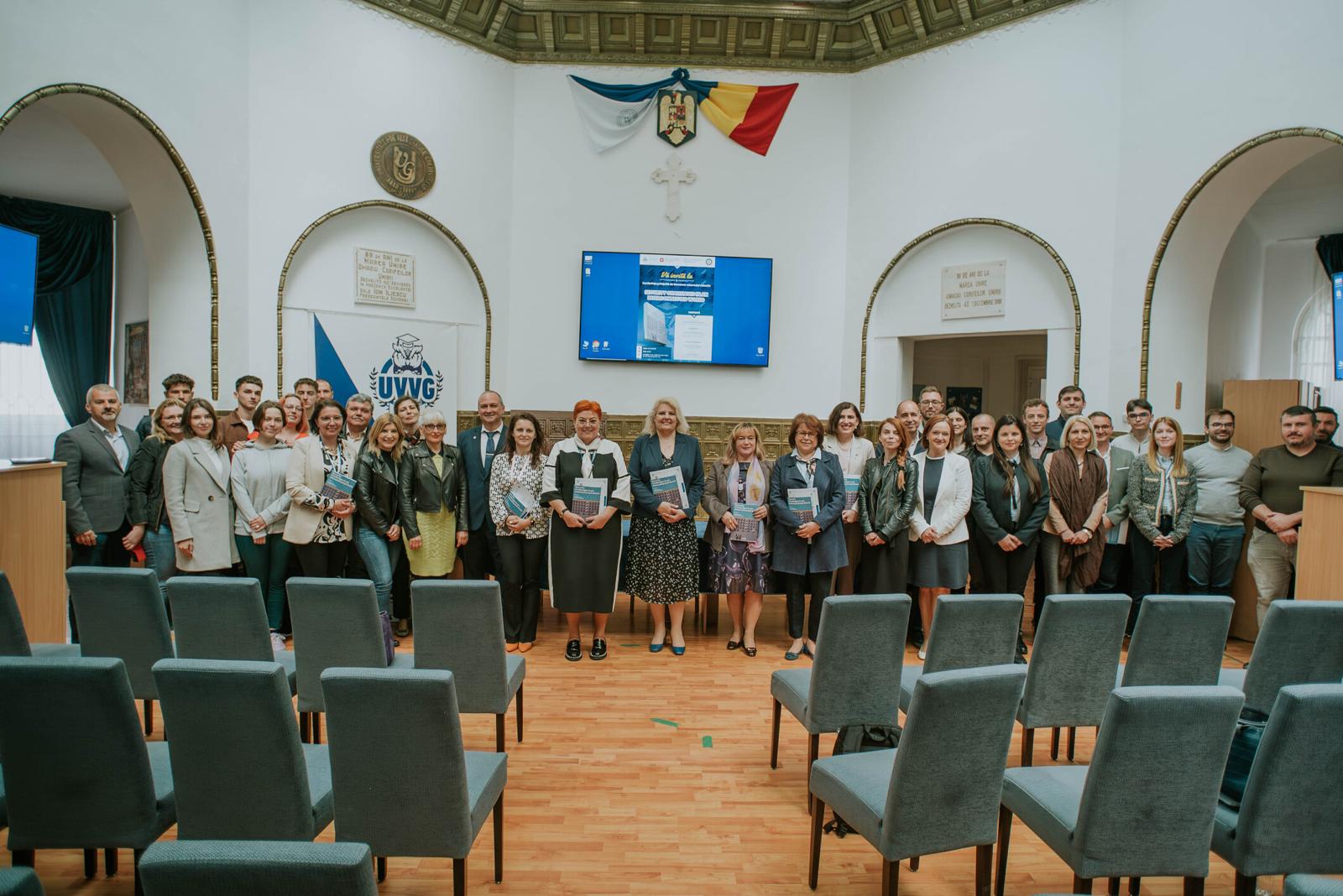 Zilele academice arădene au debutat cu două lansări de carte