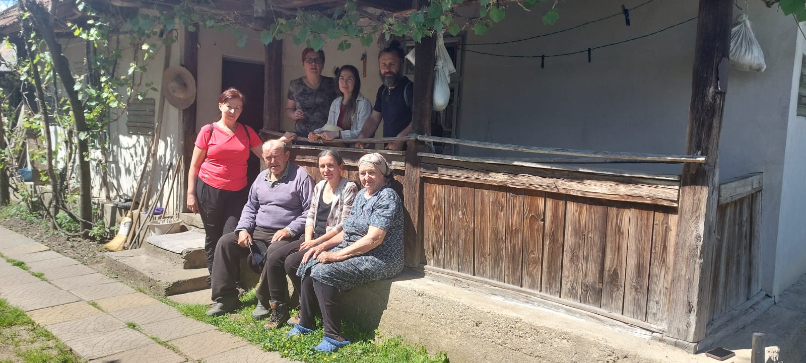 Pe drumul pigmenților: O călătorie prin inima Țării Oașului