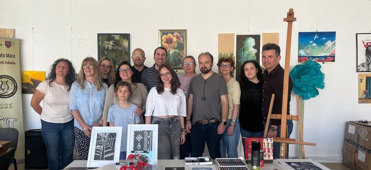 Artă și solidaritate: Rotaract Satu Mare sprijină tinerii artiști printr-o donație pentru Școala de Arte