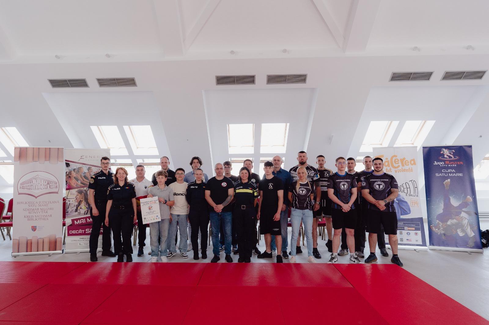 Start spectaculos pentru proiectul „Exprimă-te prin sport, nu prin violență!” la Satu Mare