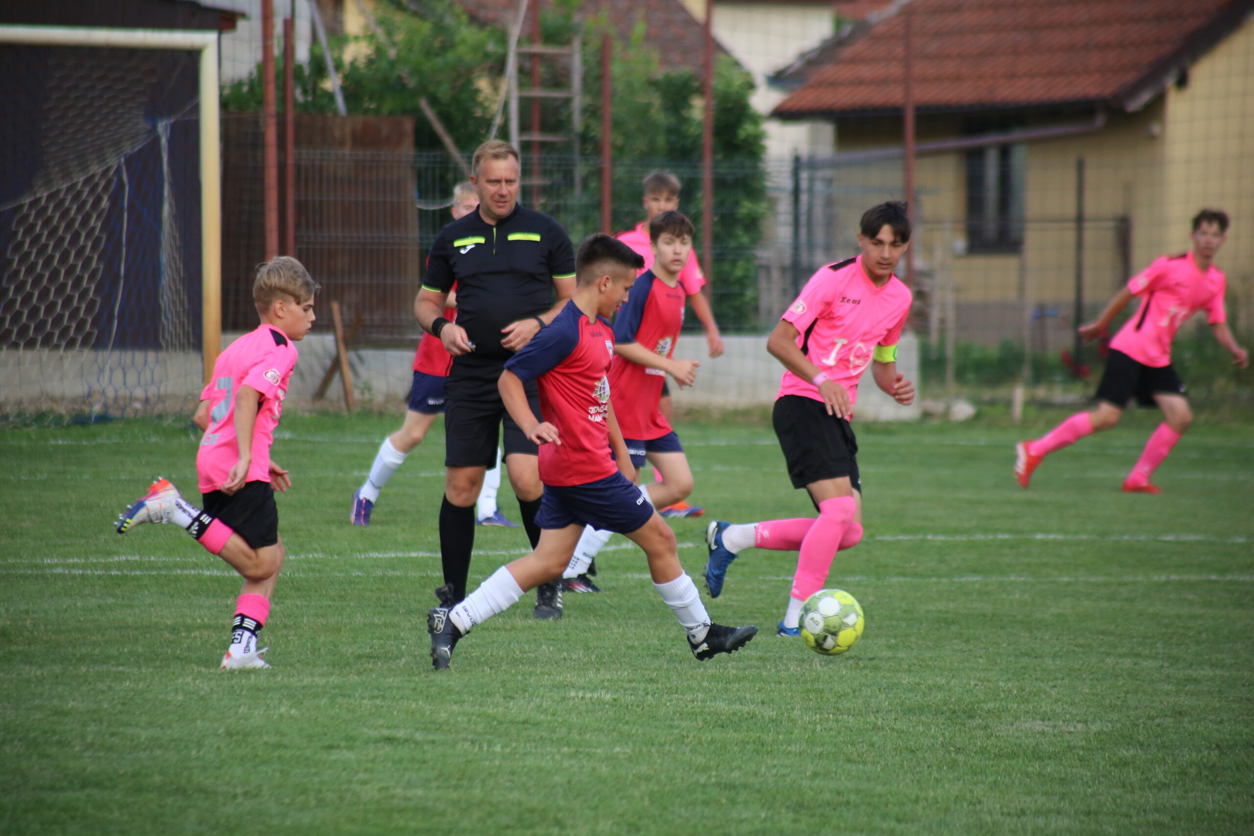 Un nou meci spectaculos între Primavera și Il Calcio