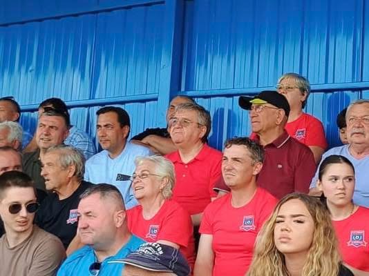 FOTO. Deputatul Mircea Govor: ,,𝙐𝙣𝙞𝙧𝙚𝙖 𝙏𝙖̆𝙨̦𝙣𝙖𝙙 – 𝙘𝙖𝙢𝙥𝙞𝙤𝙖𝙣𝙖̆ 𝙟𝙪𝙙𝙚𝙩̦𝙚𝙖𝙣𝙖̆ 𝙨̦𝙞 𝙨𝙥𝙚𝙧𝙖𝙣𝙩̦𝙖̆ 𝙥𝙚𝙣𝙩ru Liga 3!”