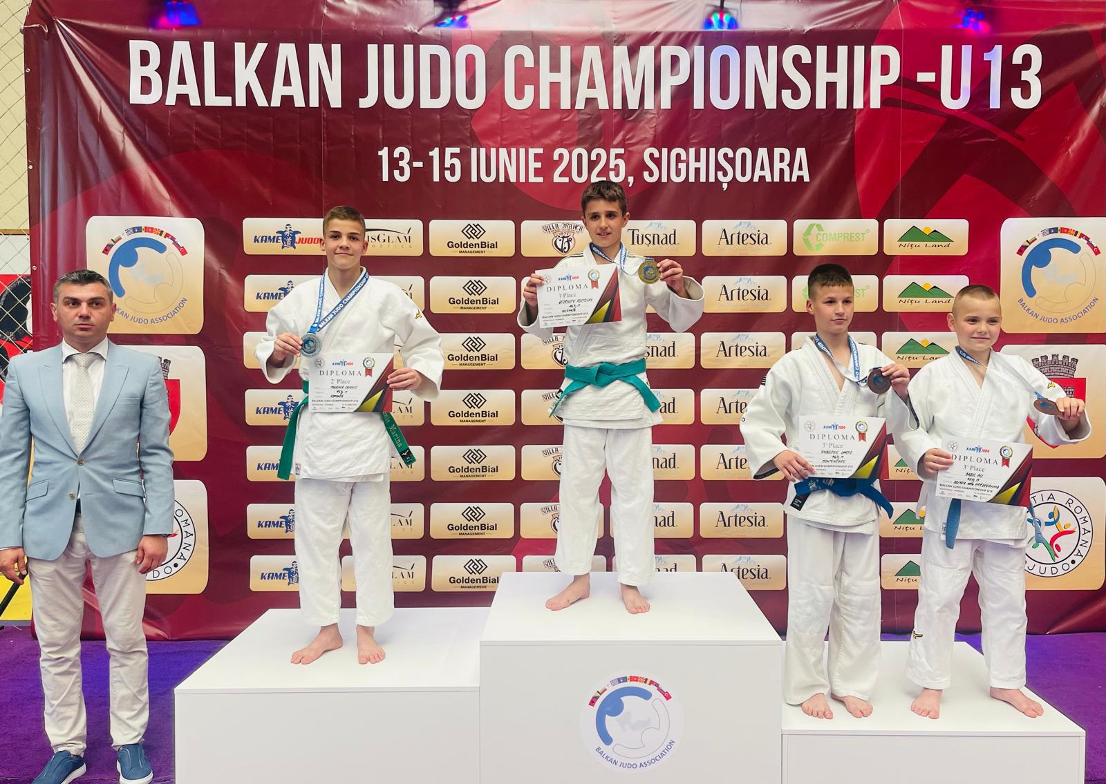 Iannis Marina a câștigat medalia de argint la Balcaniadă