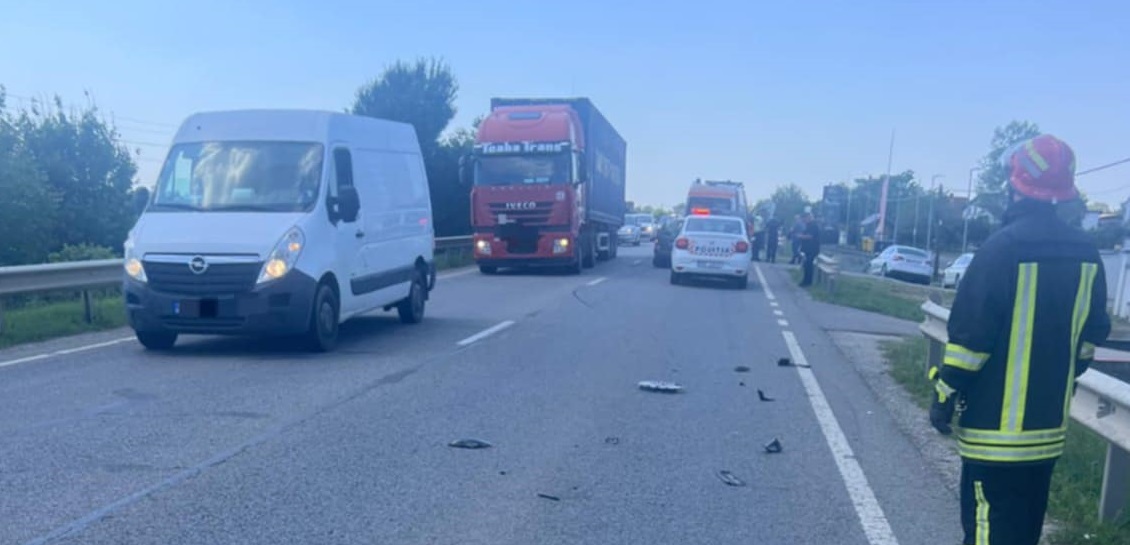 Accident rutier pe E671, în apropiere de Decebal: trei persoane implicate, fără victime