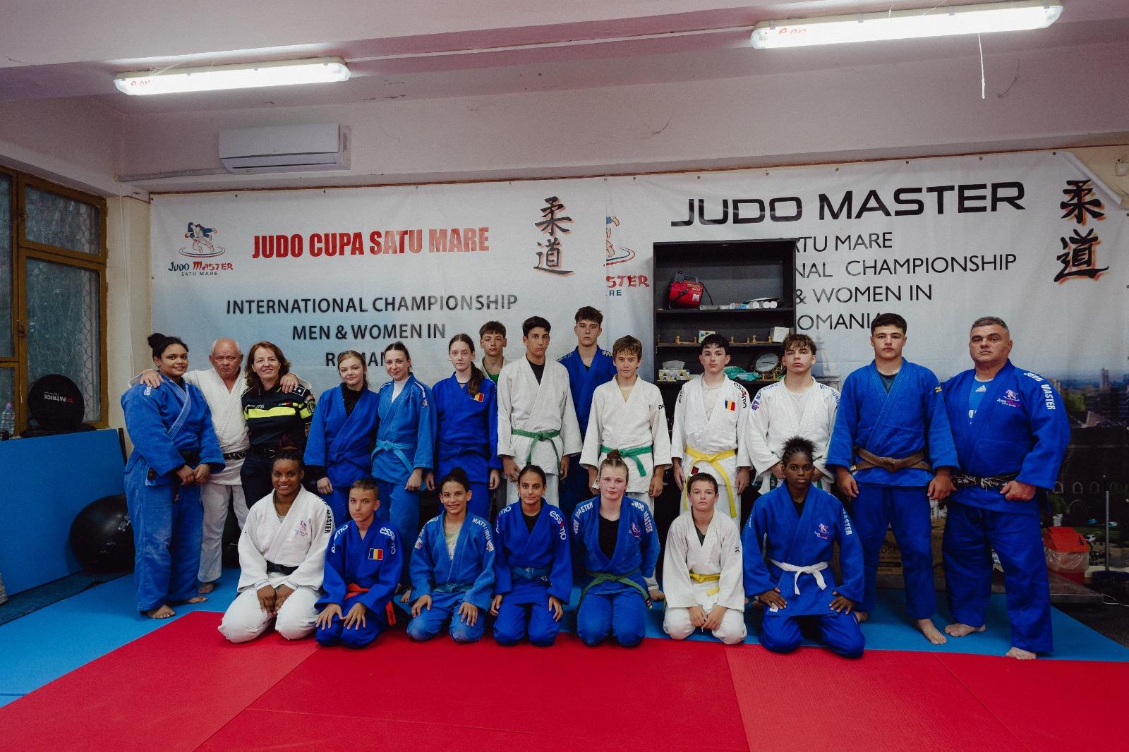 Activitate preventivă în cadrul Proiectului Local „Exprimă-te prin sport, nu prin violență”