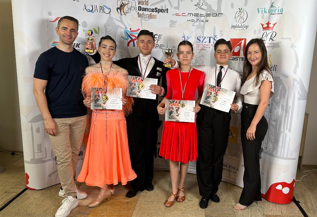 Loga Dance School pe podium, la două competiții internaționale în Slovacia