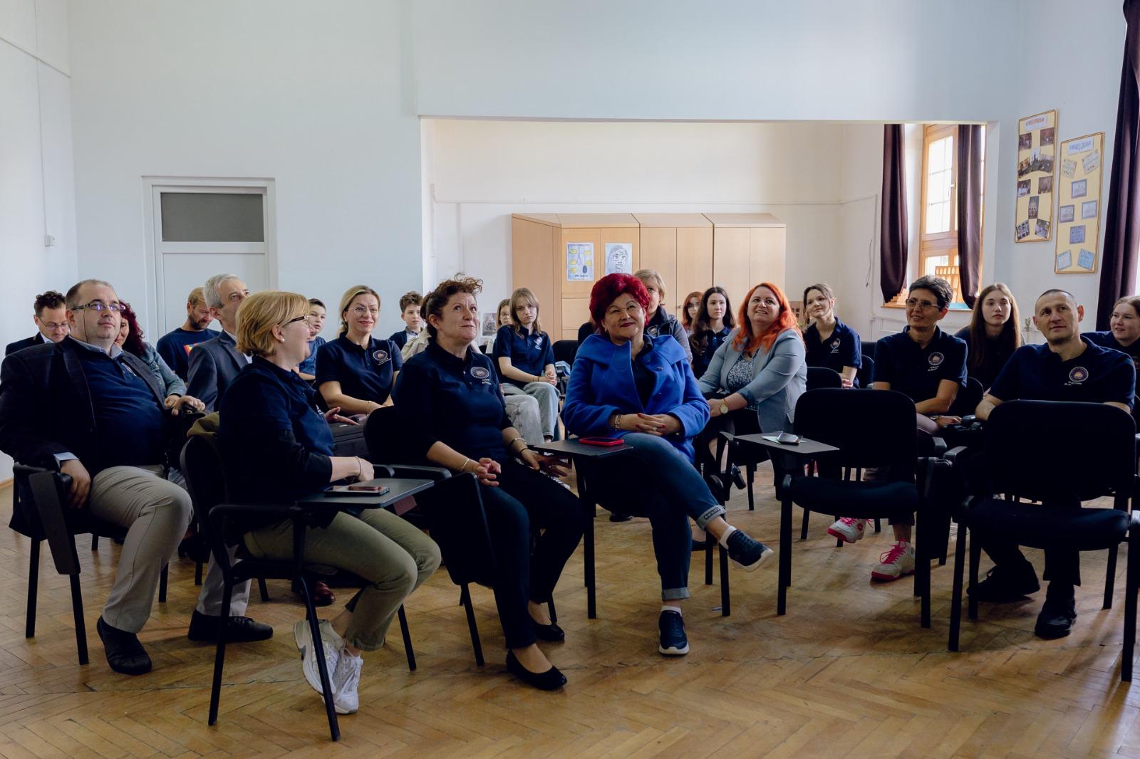 Colegiul Național MIHAI EMINESCU din Satu Mare – Certificat oficial ca „Școală a Încrederii”