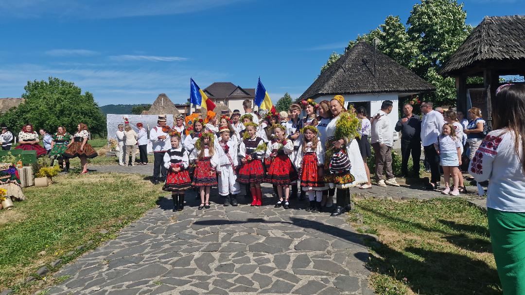 Ie vie - poartă trecutul spre viitor