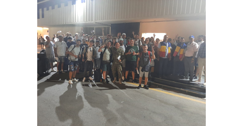 Cetățeni români din zona de conflict armat din Orientul Apropiat au fost repatriați în România, la cererea acestora, de către Guvernul României