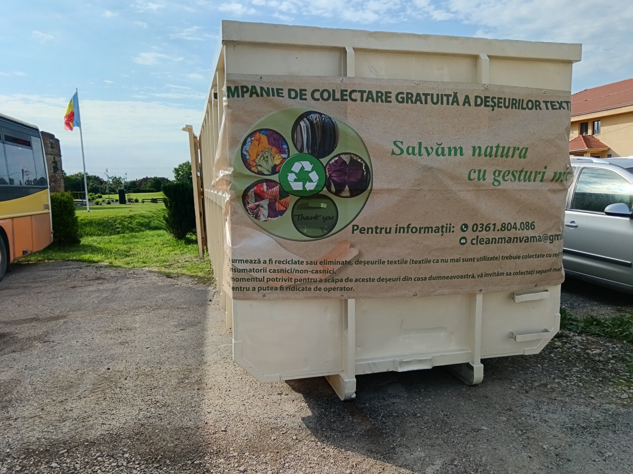 „Salvăm natura cu gesturi mici” – campanie de colectare gratuită a deșeurilor textile la Medieșu Aurit
