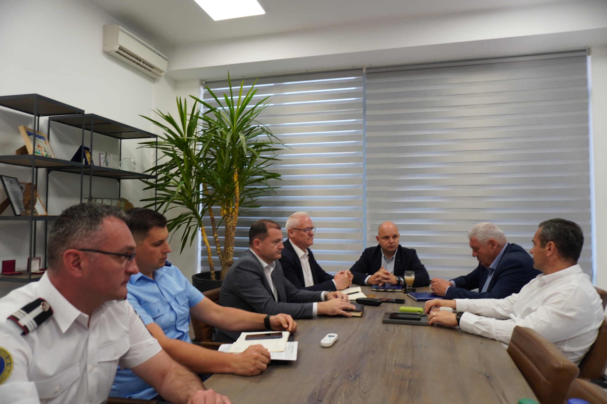 Ședința săptămânală la Prefectură cu șefii structurilor M.A.I. din județ