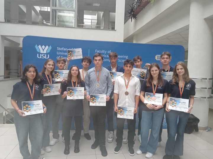 Excelență STEAM la nivel mondial: EchipaMultitouchCNME reprezintă  România la ESI MILSET Expo 2025, Abu Dhabi