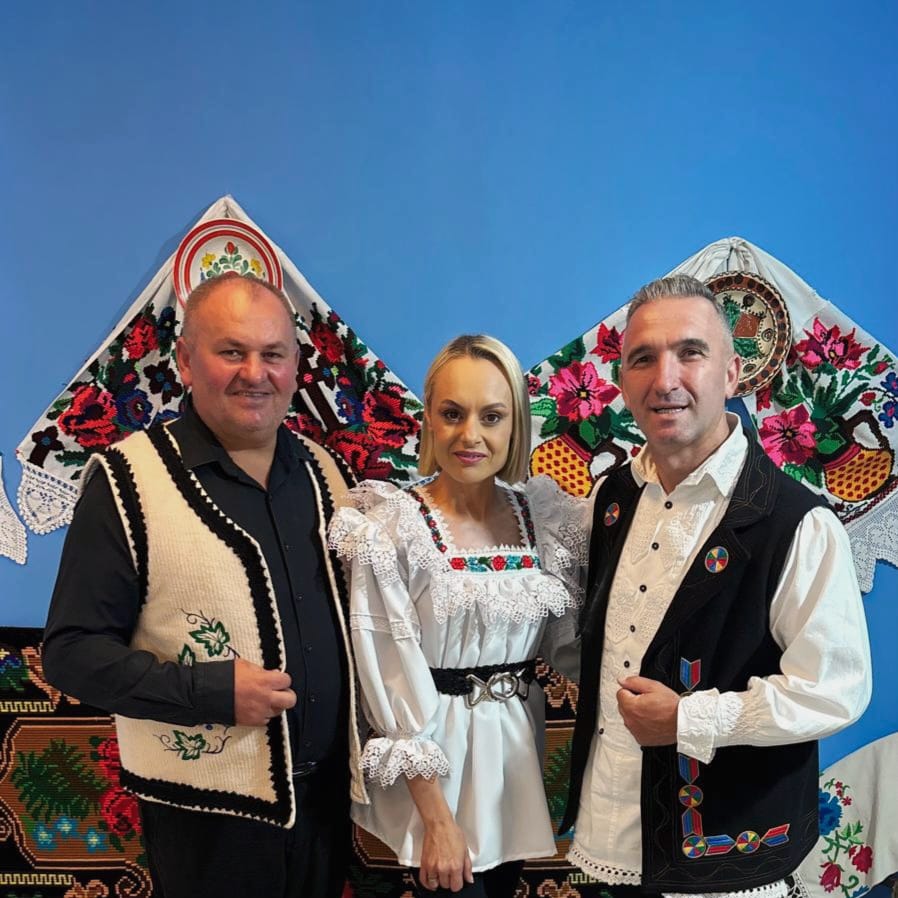 Muzică și voie bună în această seară alături de Aurica Flonta și Formația Argus pe Nord Vest TV