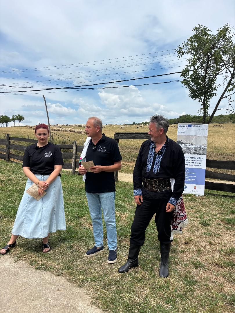 Conferință de presă inedită la stână: MedievArtFest Ardud 2025 – „Mit, Tradiție și Mitologie”