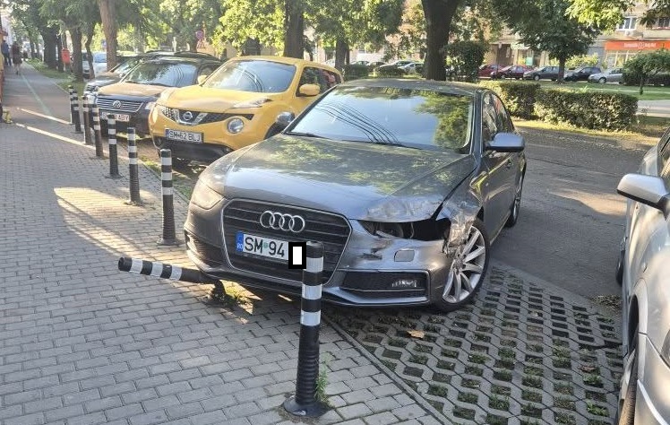 Audi în Satu Mare – victimă colaterală sau luptător de trotuar?
