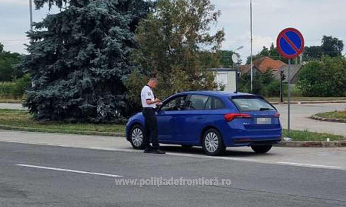 Carte de identitate falsă, descoperită la control