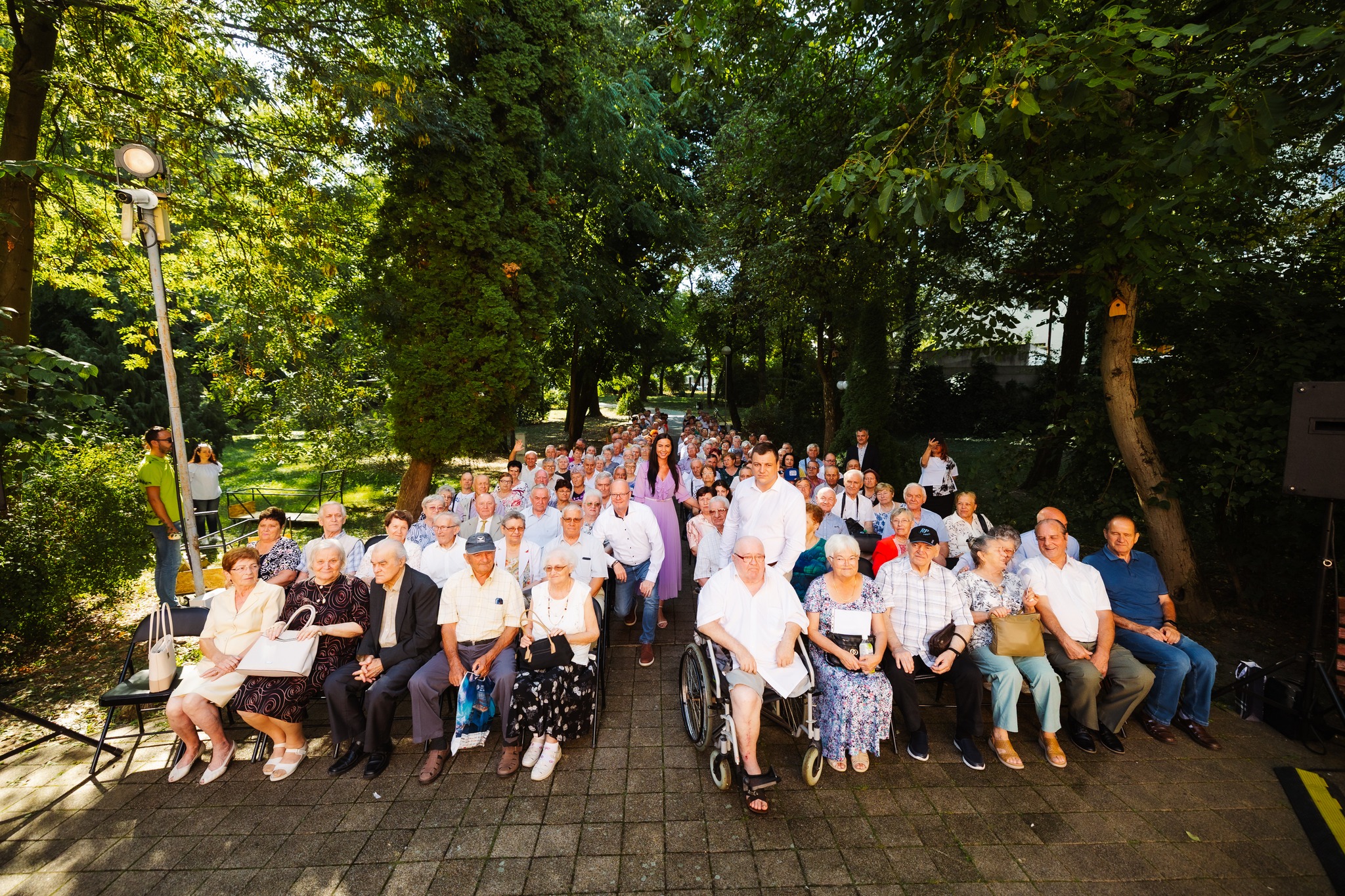 FOTO. Cele mai longevive cupluri din Satu Mare, premiate în Grădina Romei