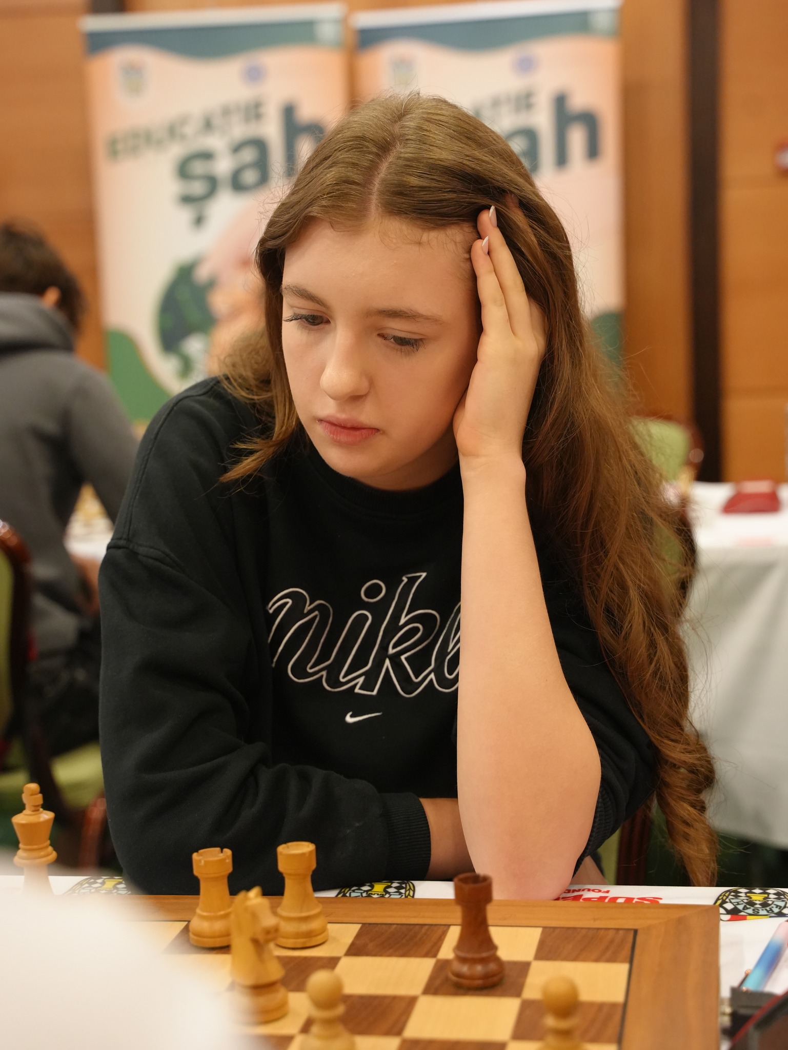 Sara Șunea de la LPS Satu Mare, Maestră FIDE la doar 13 ani!