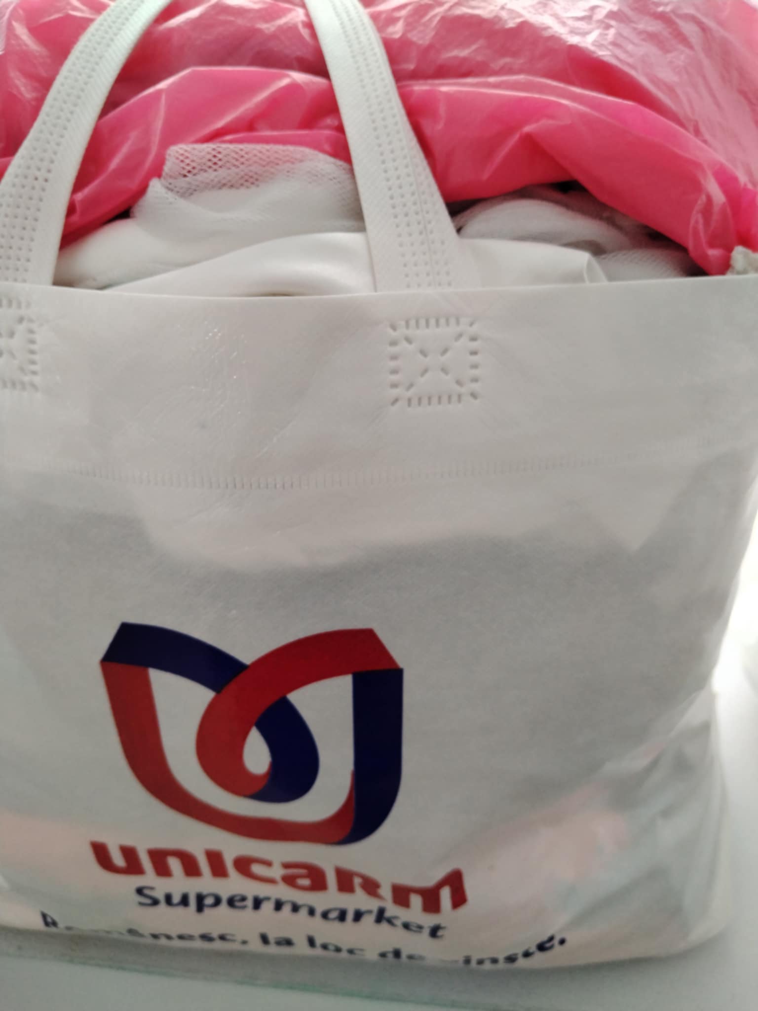 Ce mai uită sătmărenii-n autobuz?