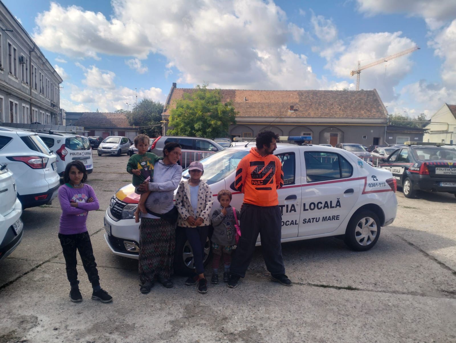 FOTO. ACȚIUNE. Poliția Locală Satu Mare intervine împotriva exploatării minorilor prin cerșetorie