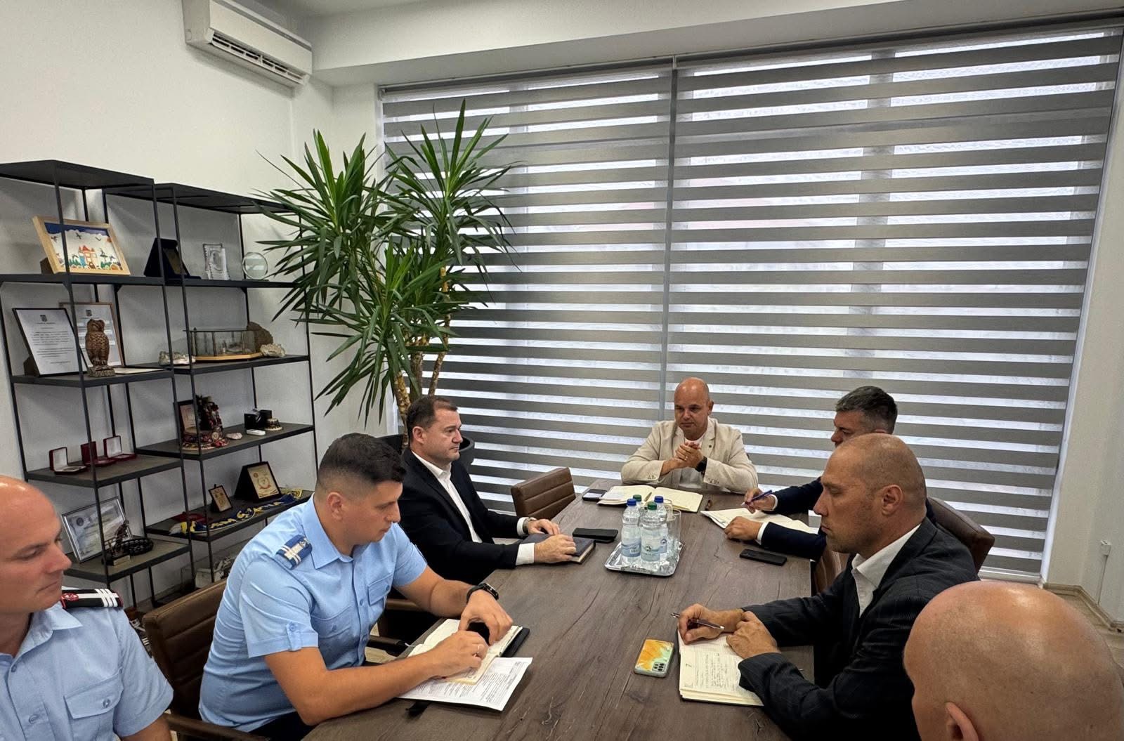 Ședință de lucru la Prefectură cu șefii structurilor Ministerului Afacerilor Interne