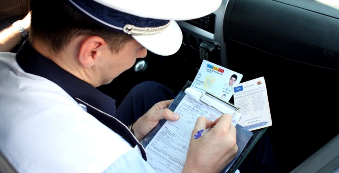 Peste 50 de sancțiuni în valoare de 30.000 de lei au aplicat polițiștii sătmăreni