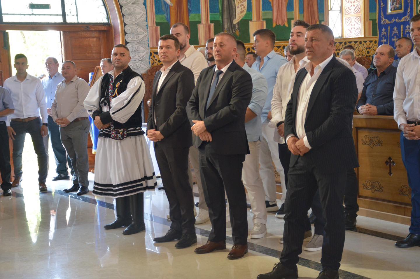 Sărbătoare la Călinești Oaș: hramul bisericii ortodoxe, prilej de comuniune și tradiții oșenești