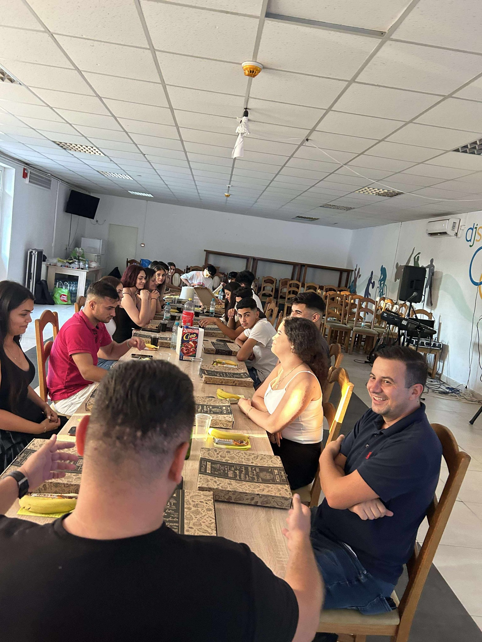 Tabără culturală și educativă pentru liceeni și studenții rromi la Satu Mare