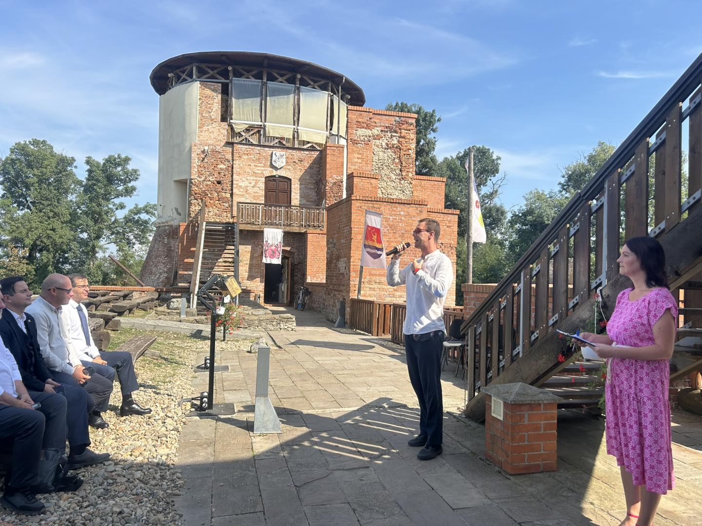 CULTURĂ: Zilele „Szamos – Sugárút” au readus la viață povestea de dragoste a lui Petőfi Sándor și Júlia Szendrey