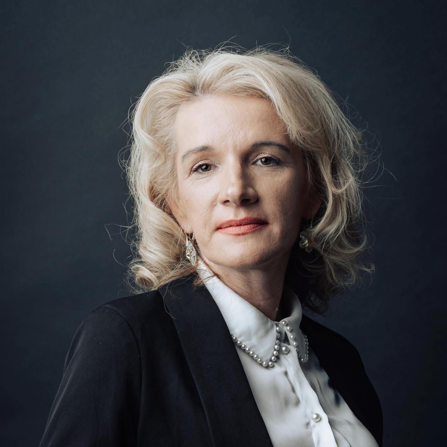 Surpriză și nu prea! Satu Mare are de azi un nou Inspector școlar general. Chivulescu Ruxandra Monica, o înlocuiește pe Anișoara Boitor