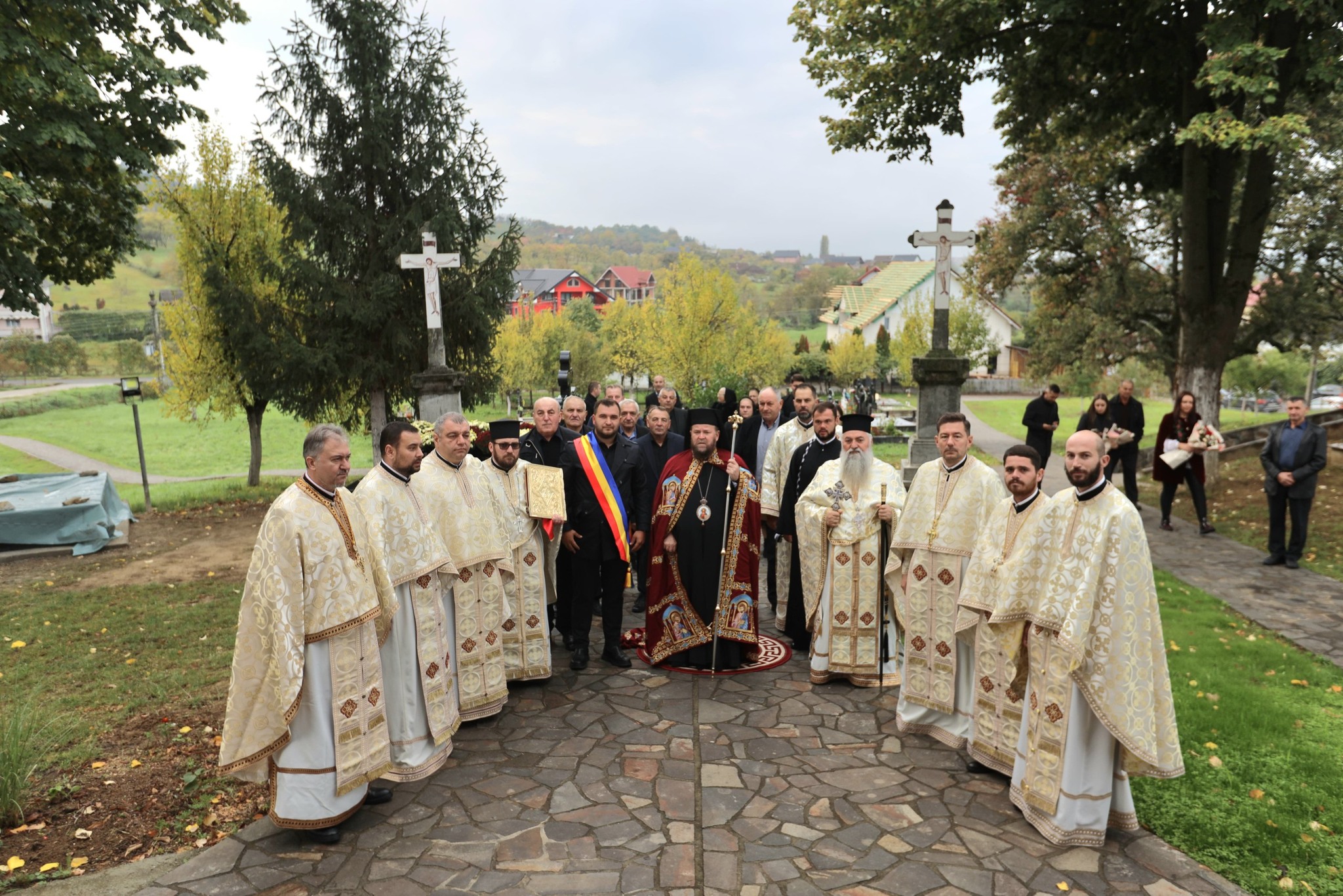 PS Timotei Sătmăreanul a oficiat o Slujbă Arhierească la Târșolț