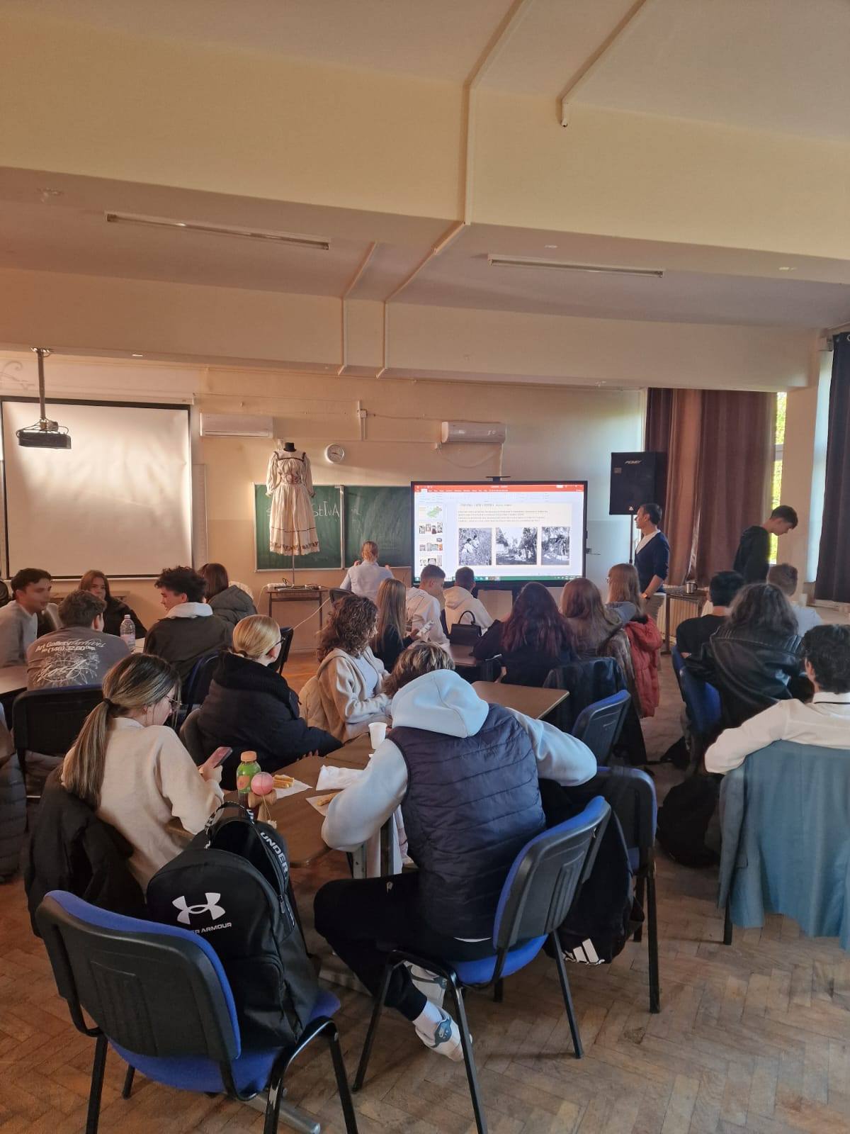 Pe urmele istoriei, elevii din Satu Mare și Olanda descoperă patrimoniul județului