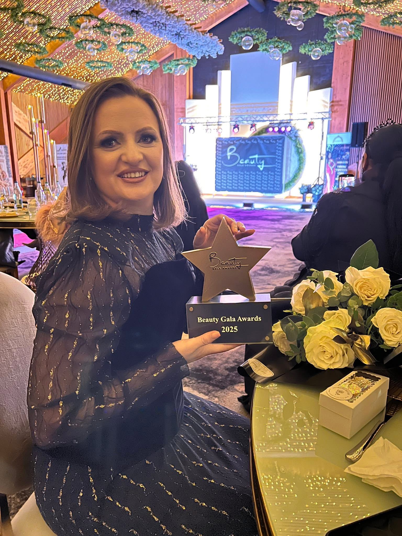 Designerul vestimentar Maria Surd aduce marele premiu acasă, în Țara Oașului!