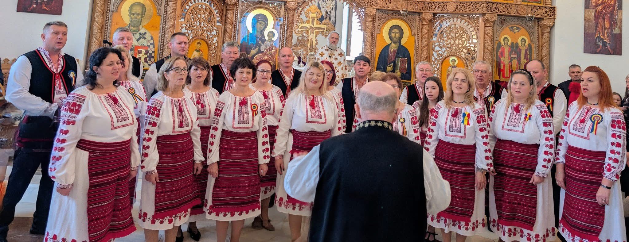 Colinde românești în inima Berlinului: Corul Medieșana a adus vestea Nașterii Domnului credincioșilor din diaspora