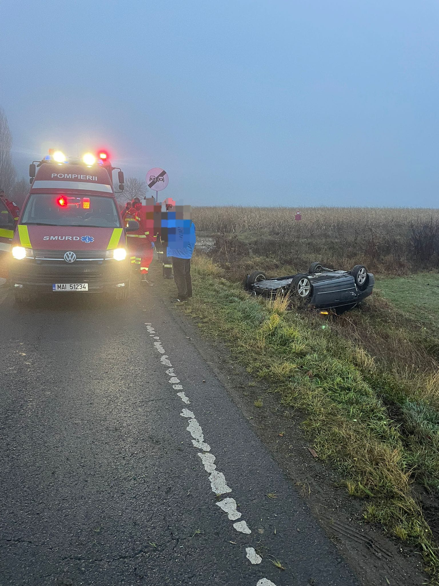 FOTO. ACCIDENT  în ȚARA OAȘULUI. Mașină răsturnată în șanț