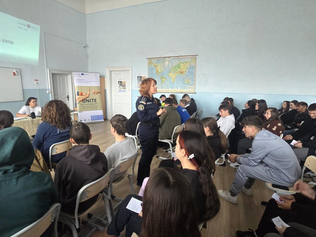 SIGURANȚĂ Polițiștii sătmăreni, acțiuni coordonate pentru protejarea elevilor din Satu Mare și Carei