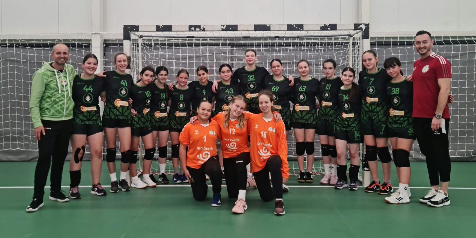 Handbal junioare III / Fără surprize în etapa a 7-a